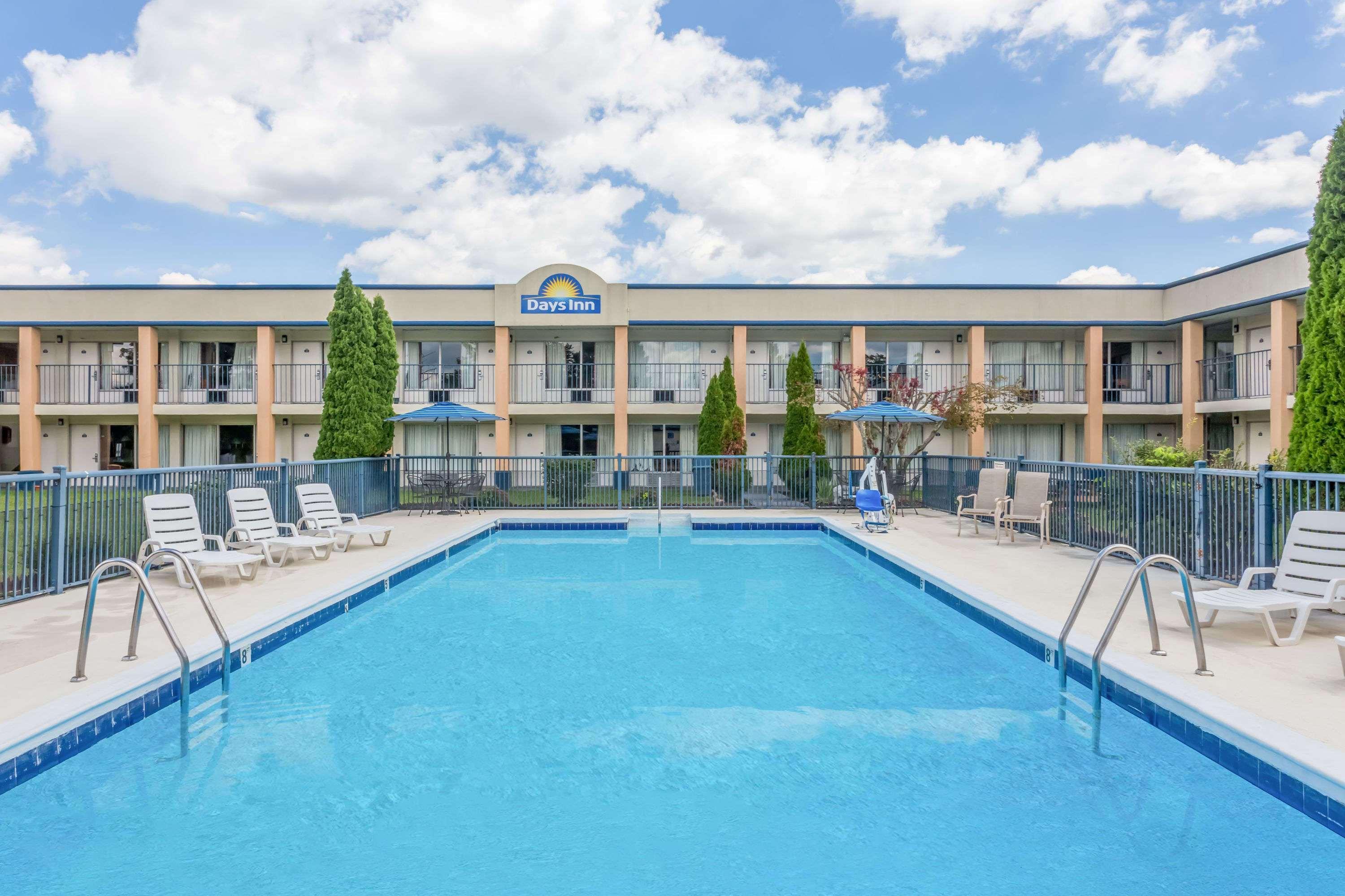 Days Inn By Wyndham Christiansburg Zewnętrze zdjęcie